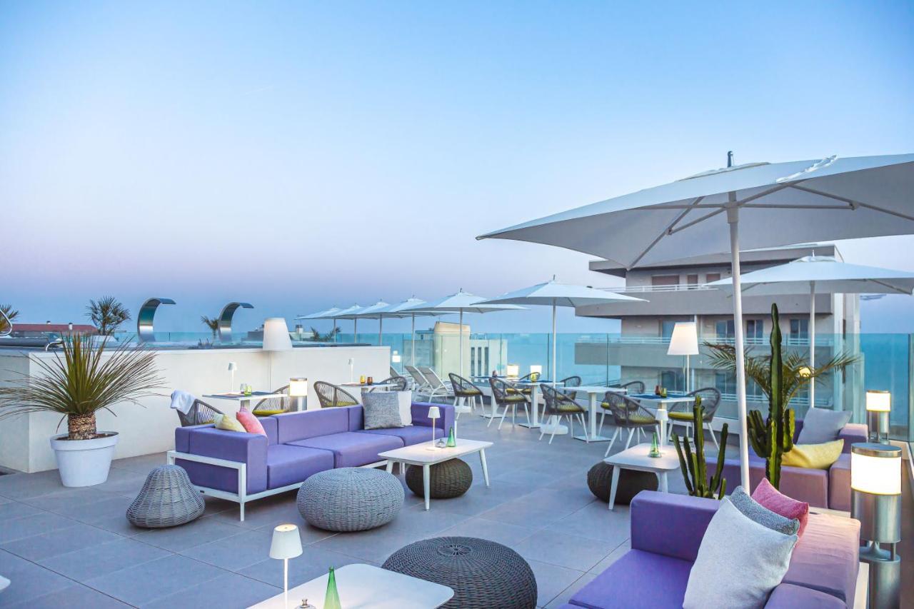 Hotel J44 Lifestyle 5*